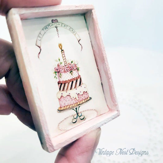 Cake No.8:1 Dollhouse Miniature Handmade image 1