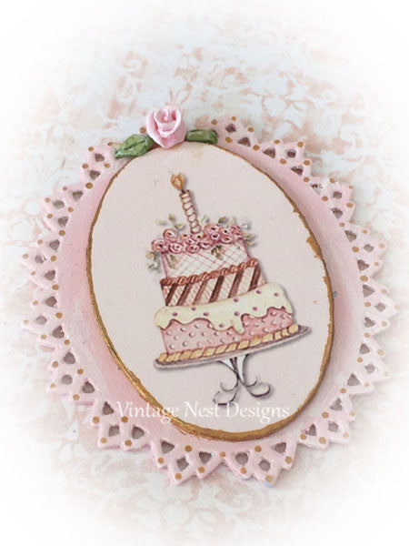 Cake No.8:2 Dollhouse Miniature Handmade