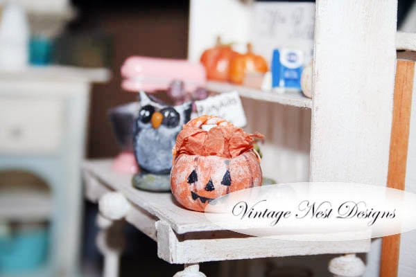Pumpkin Bucket No.1:1 Dollhouse Miniature Handmade image 3