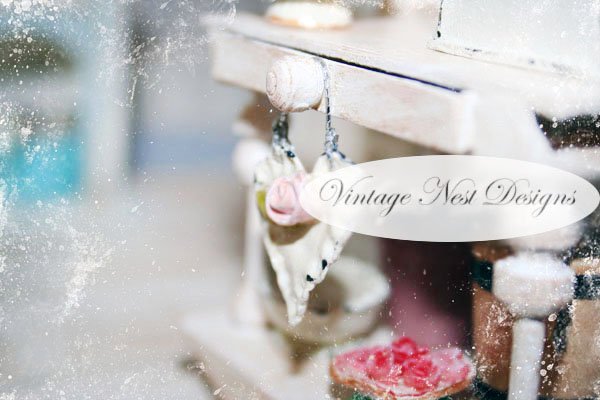 Hanging Heart No.1 Dollhouse Miniature Handmade image 0