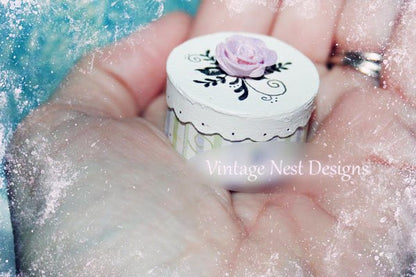 Hat Band Box No.13 Dollhouse Miniature Handmade image 1
