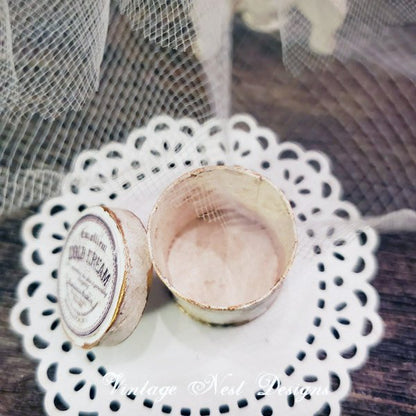 Hat Band Box No.105 Dollhouse Miniature Handmade image 2