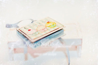Box No.10 Dollhouse Miniature Handmade image 5