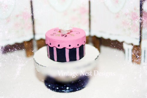 Box No.18 Dollhouse Miniature Handmade image 0
