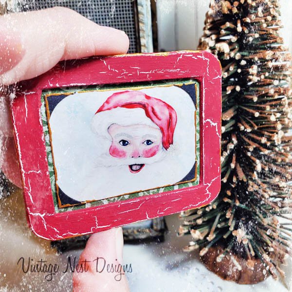 Santa No.1:1 Dollhouse Miniature Handmade image 1