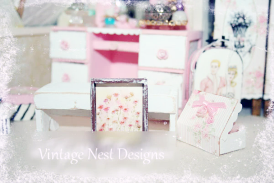 Field of Flowers No.1:1 Dollhouse Miniature image 1