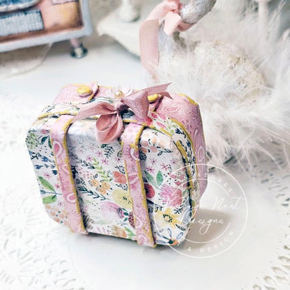 Luggage Suitcase No.53 Dollhouse Miniature Handmade image 6