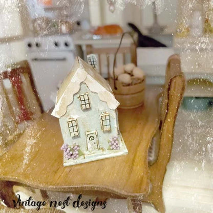 Putz House No.13:1 Handmade Miniature