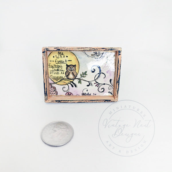 Miniature One Who? Owls No.2-1 Art 1:12 Scale Dollhouse Shadow Box with Quote