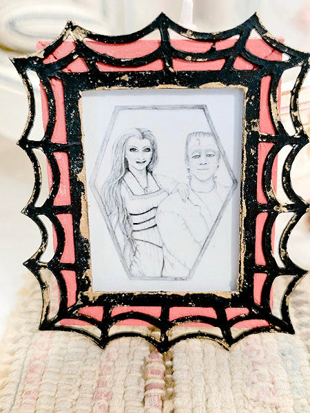 Miniature Herman & Lilly Munster No.1:2 Art Dollhouse Wall Decor Shadow Box Diorama