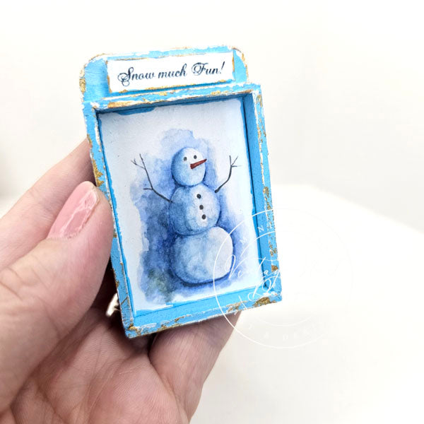 Miniature Snowman No.1:1 Blue Wood Frame Dollhouse Decor Diorama Shadow Box