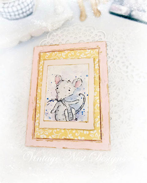Miniature Mouse No.6-3 Pink Wood Frame Dollhouse Home Wall Decor 1:12 Scale
