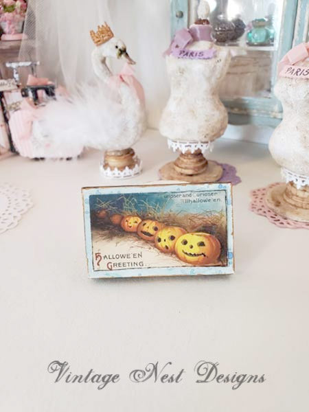 Miniature Six Pumpkins No.1:3 Handmade for Halloween Dollhouse Diorama Shadow box