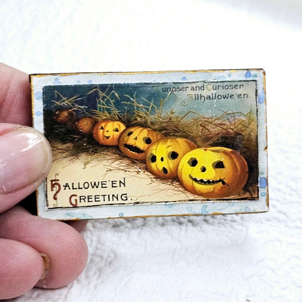 Miniature Six Pumpkins No.1:3 Handmade for Halloween Dollhouse Diorama Shadow box