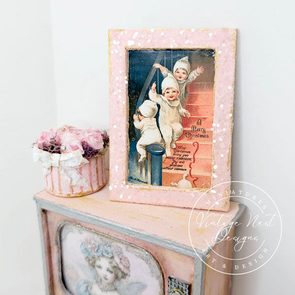 Miniature Snow Babies No.1:4 Handmade for Dollhouse Wall Decor