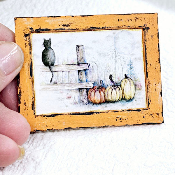 Miniature Pumpkin Patch No.1:4 Handmade for Dollhouse Diorama Shadow Box