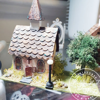 Église Maison N°6 Miniature Faite à la Main
