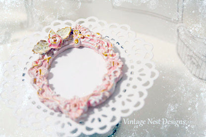 Frame No.8 Dollhouse Miniature Handmade