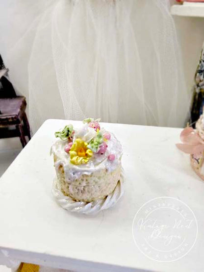 Miniature Strawberry Cake No.2 Handmade for Dolls Diorama Room Shadow Box