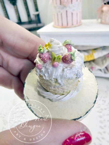 Miniature Strawberry Cake No.2 Handmade for Dolls Diorama Room Shadow Box