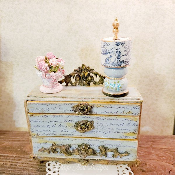 Wooden Lamp No.1 Dollhouse Miniature Handmade image 4